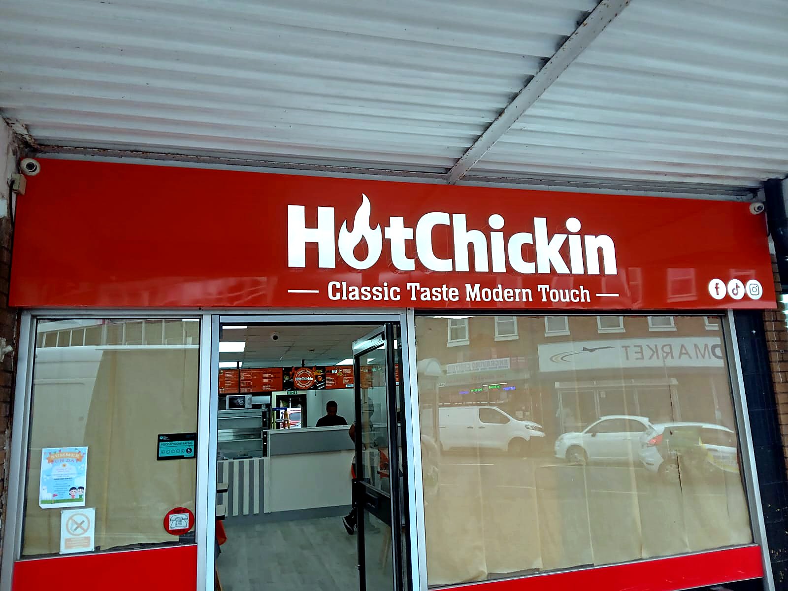 Hot Chickin fascia sign