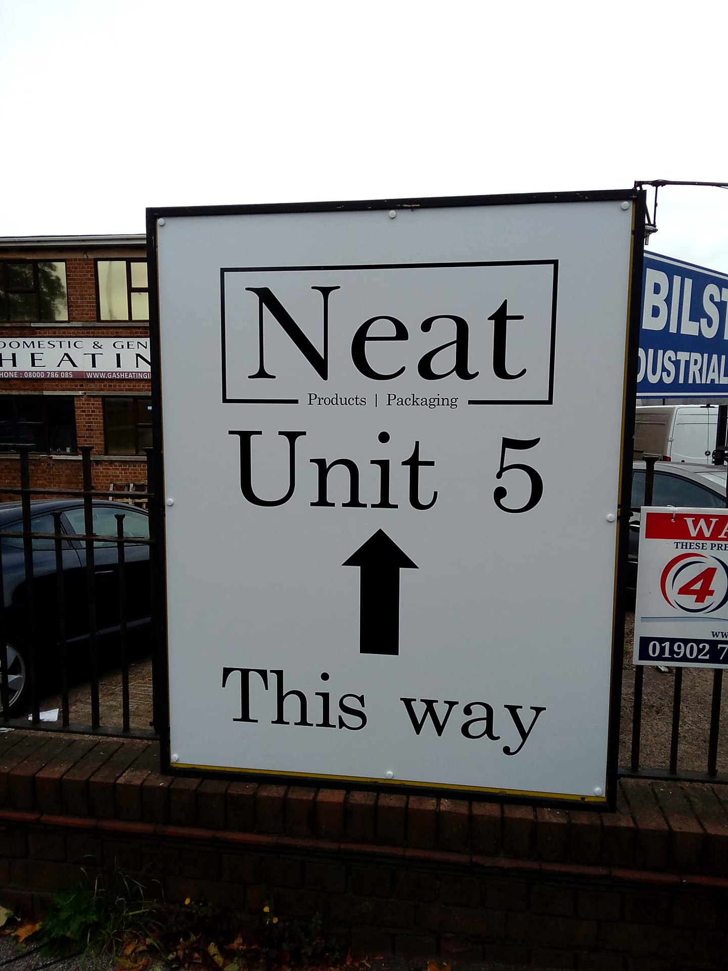 Neat directional wayfinding sign
